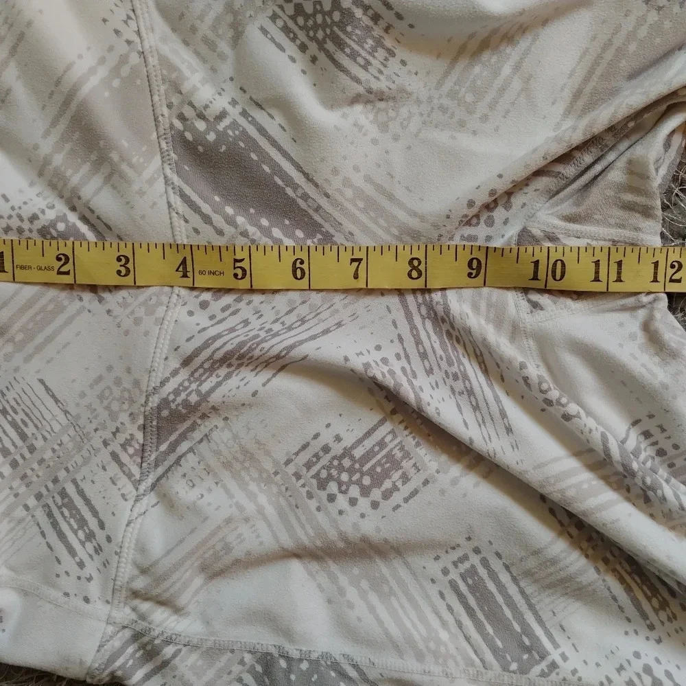 ATHLETA Womens MEDIUM Printed SuperLuxe HR Tight